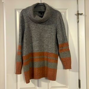 Cowneck sweater